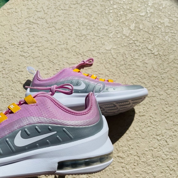 W Nike Air Max Axis - Picture 9 of 9